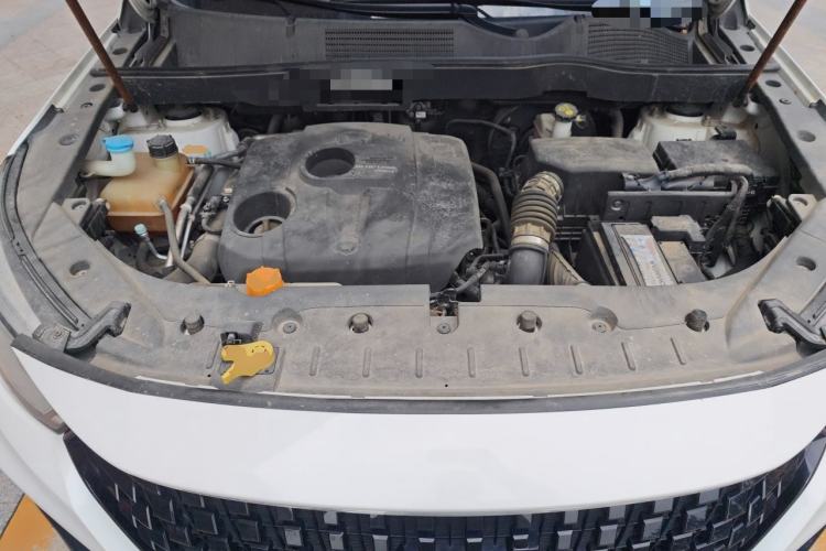 Used CHANGAN OSHAN COSPro 2021 1.5T Automatic Luxury 7-Seater Engine Bay