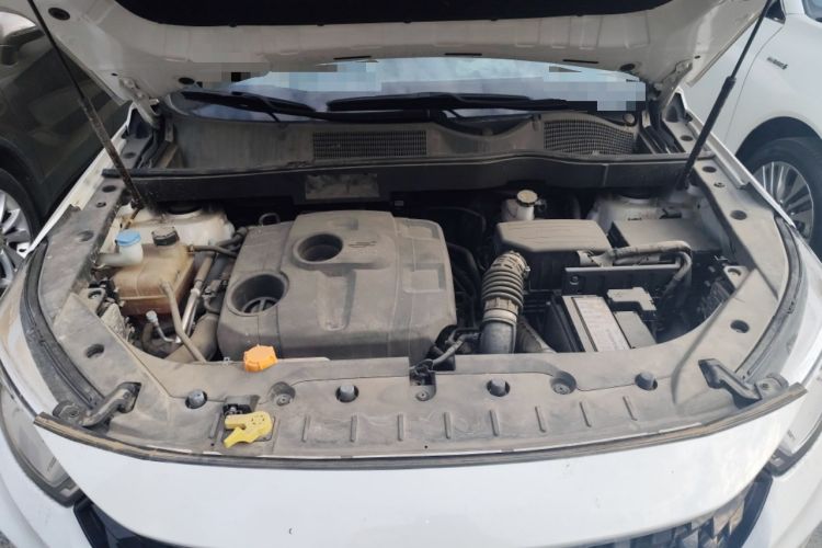 Used CHANGAN OSHAN COSPro 2021 1.5T Automatic Flagship 7-Seater Engine Bay