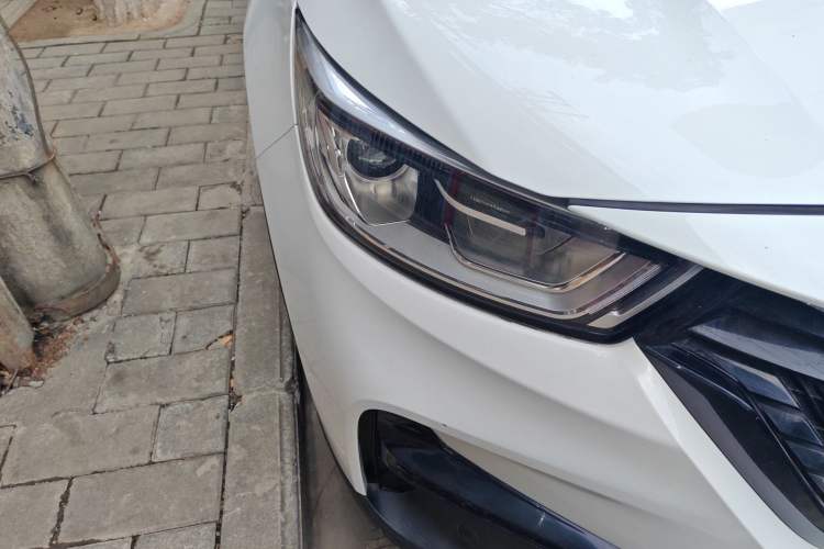 Used CHANGAN OSHAN COSPro 2021 1.5T Manual Elite 7-Seater Exterior 6