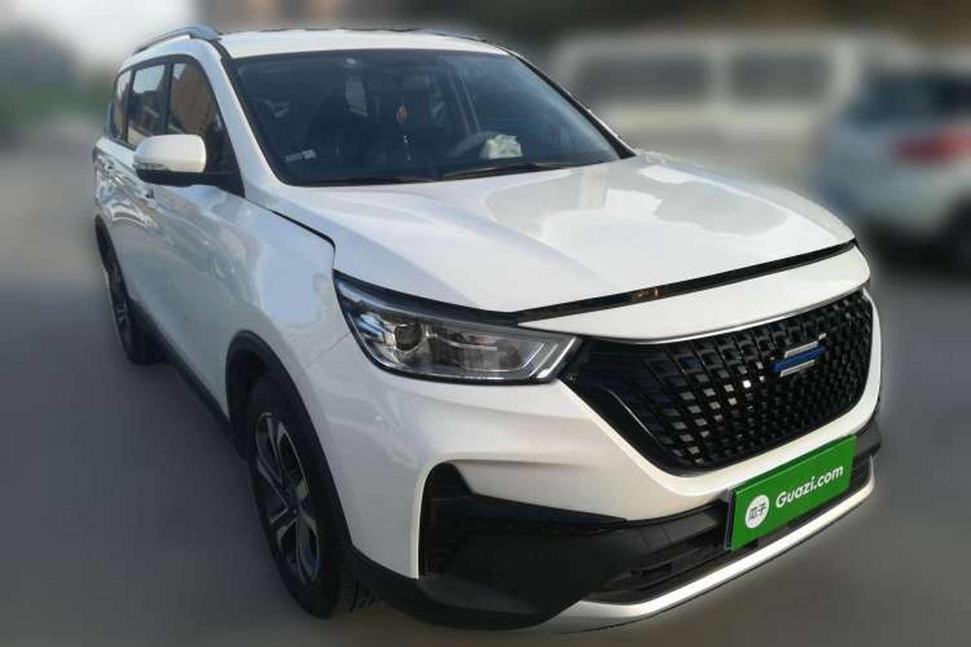 Used CHANGAN OSHAN COSPro 2021 1.5T Automatic Luxury 7-Seater Front Right 45 Deg