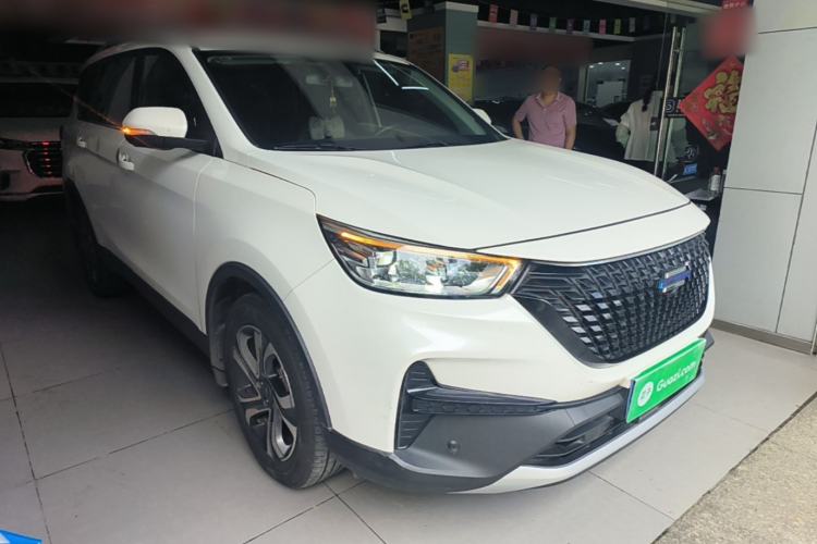 Used CHANGAN OSHAN COSPro 2021 1.5T Automatic Flagship 7-Seater Front Right 45 Deg