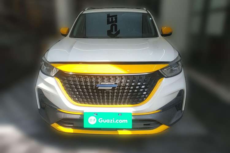 Used CHANGAN OSHAN COSPro 2021 1.5T Automatic Luxury 7-Seater Front