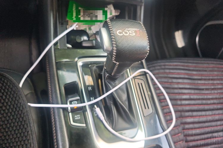 Used CHANGAN OSHAN COSPro 2021 1.5T Automatic Luxury 7-Seater Gear Lever