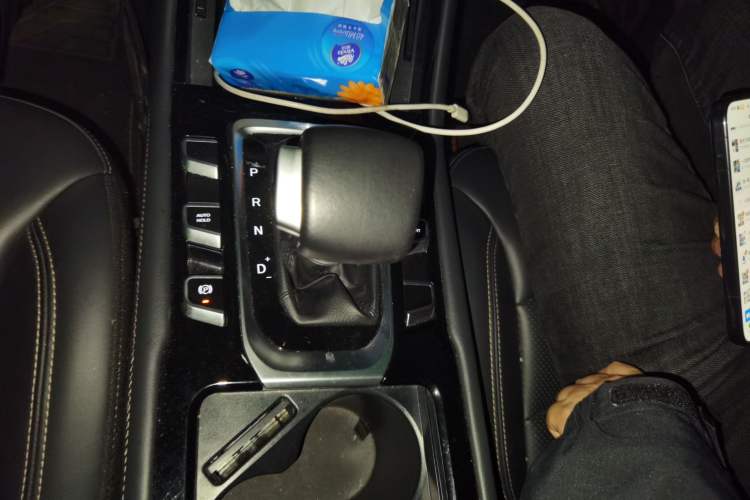 Used CHANGAN OSHAN COSPro 2021 1.5T Automatic Flagship 7-Seater Gear Lever