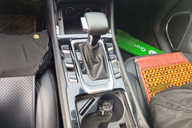Used CHANGAN OSHAN COSPro 2021 1.5T Automatic Flagship 7-Seater Gear Lever
