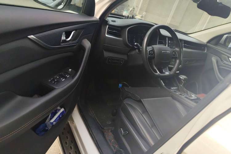 Used CHANGAN OSHAN COSPro 2021 1.5T Automatic Flagship 7-Seater Interior 3