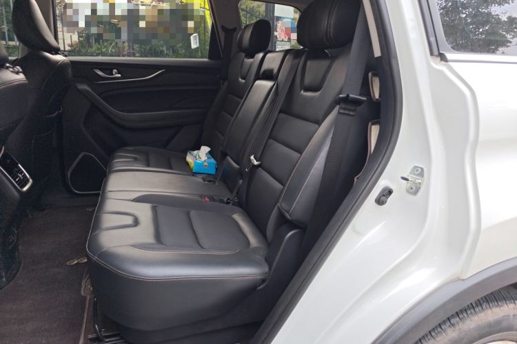 Used CHANGAN OSHAN COSPro 2021 1.5T Manual Flagship 7-Seater Interior 4