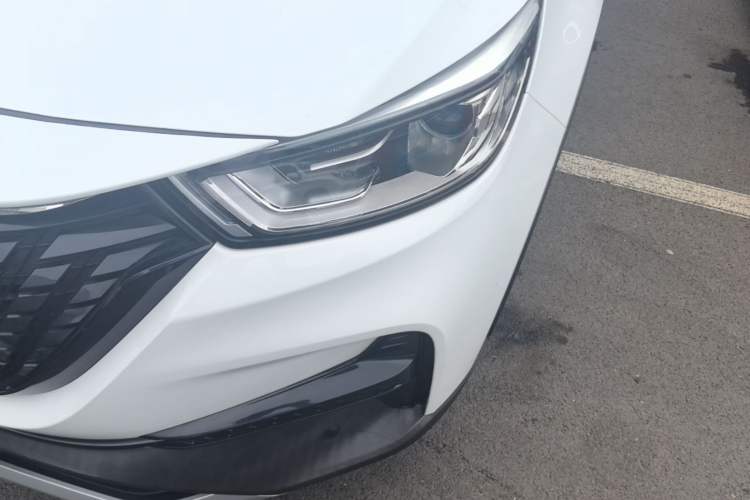 Used CHANGAN OSHAN COSPro 2021 1.5T Manual Elite 7-Seater Left Front Headlight