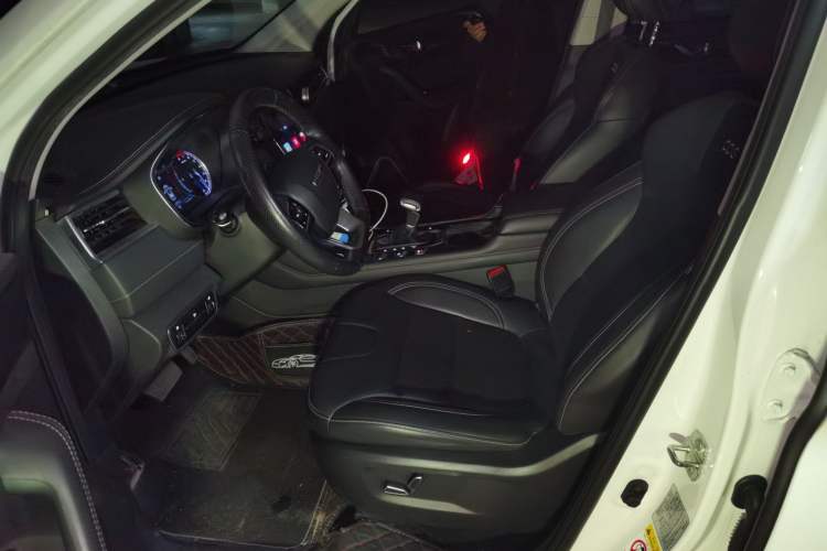 Used CHANGAN OSHAN COSPro 2021 1.5T Automatic Flagship 7-Seater Left Front Seat