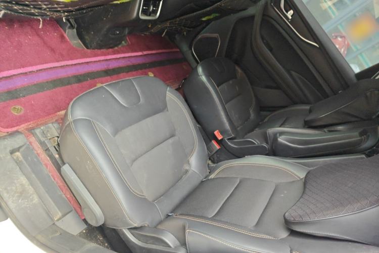 Used CHANGAN OSHAN COSPro 2021 1.5T Automatic Luxury 7-Seater Left Rear Seat