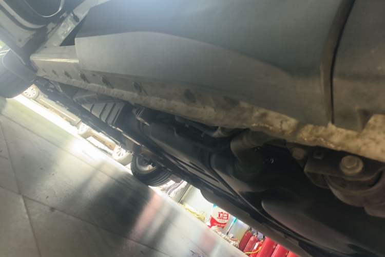 Used CHANGAN OSHAN COSPro 2021 1.5T Automatic Flagship 7-Seater Left Side Sill