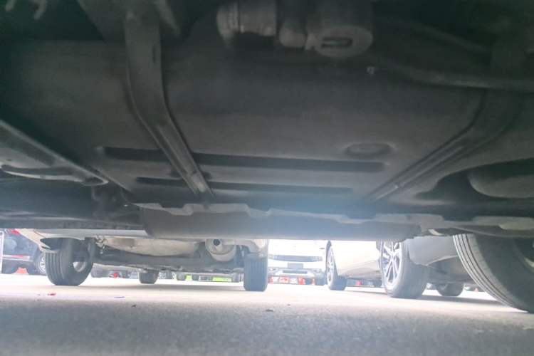 Used CHANGAN OSHAN COSPro 2021 1.5T Manual Elite 7-Seater Left Side Sill