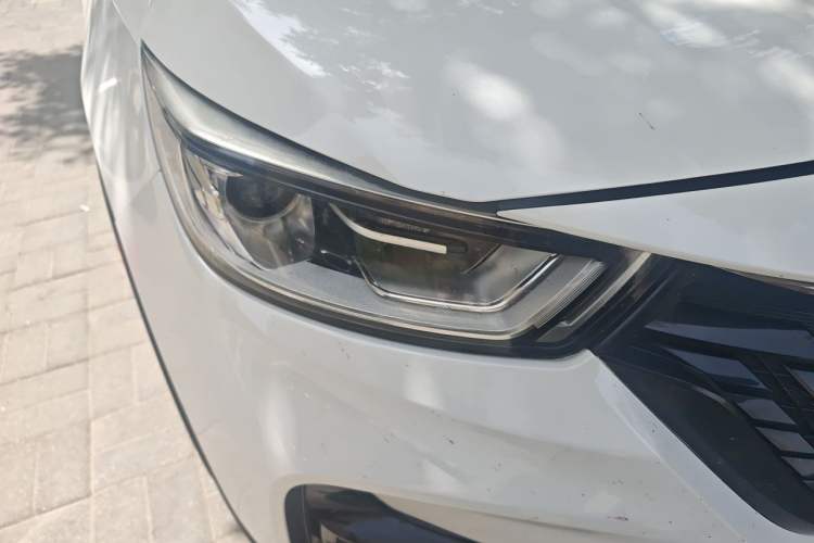 Used CHANGAN OSHAN COSPro 2021 1.5T Automatic Luxury 7-Seater Right Front Headlight