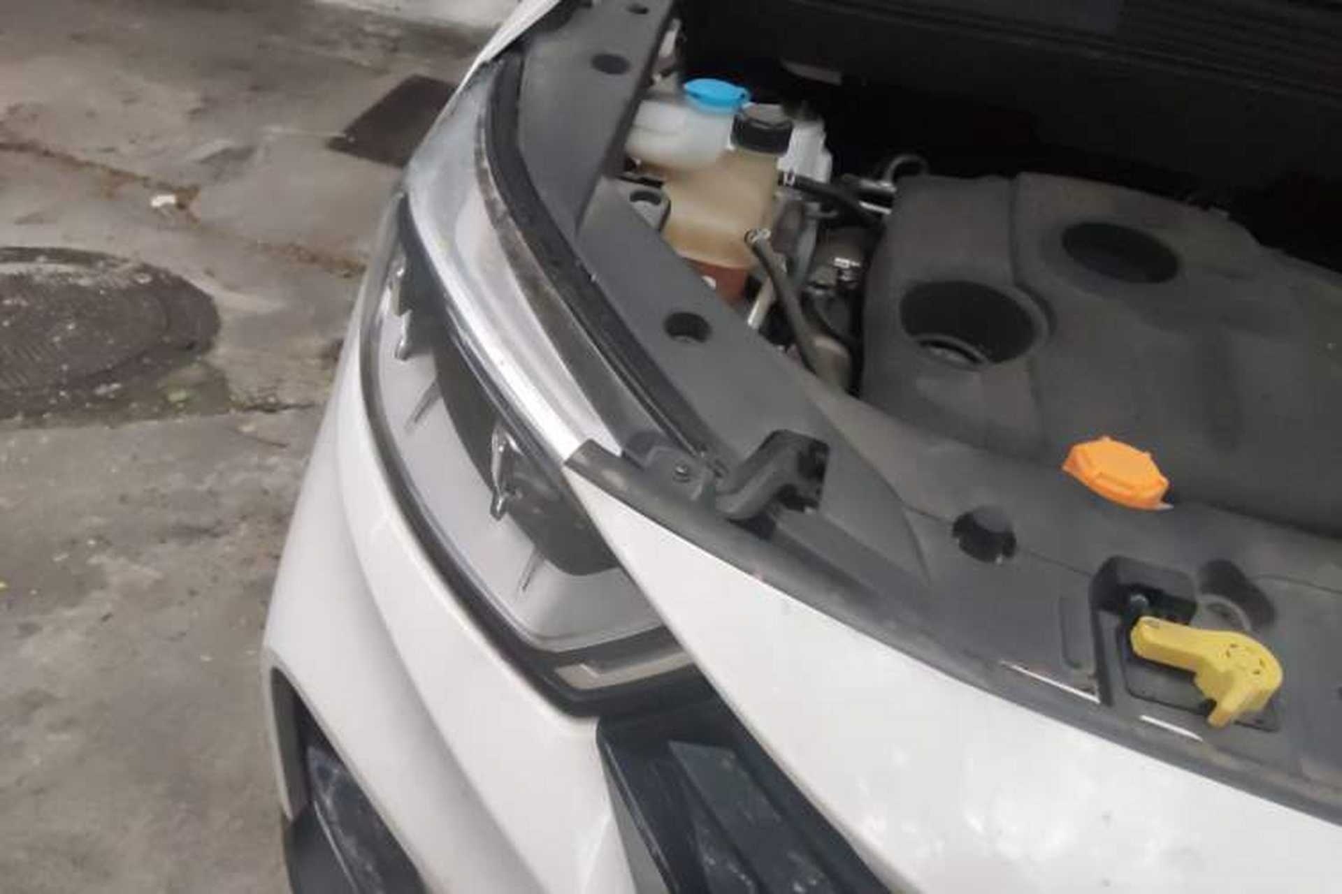 Used CHANGAN OSHAN COSPro 2021 1.5T Automatic Flagship 7-Seater Right Front Headlight