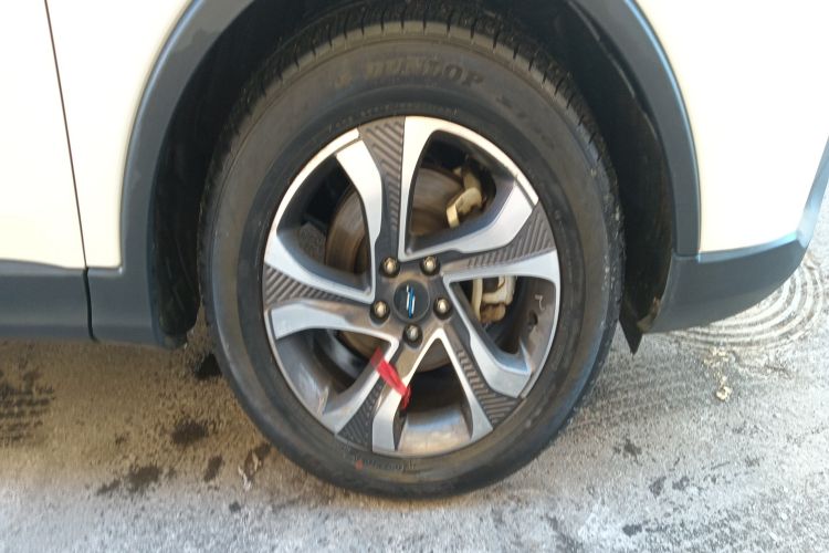 Used CHANGAN OSHAN COSPro 2021 1.5T Automatic Flagship 7-Seater Right Front Wheel Hub