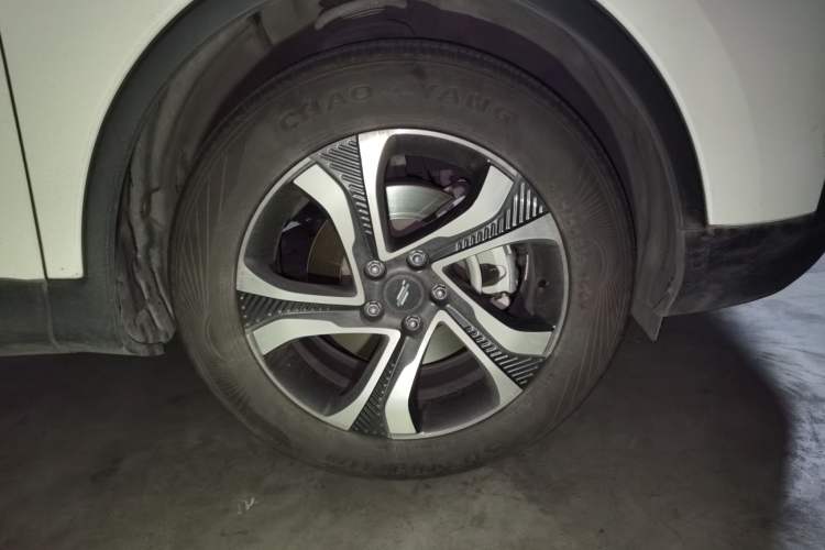 Used CHANGAN OSHAN COSPro 2021 1.5T Automatic Flagship 7-Seater Right Front Wheel Hub