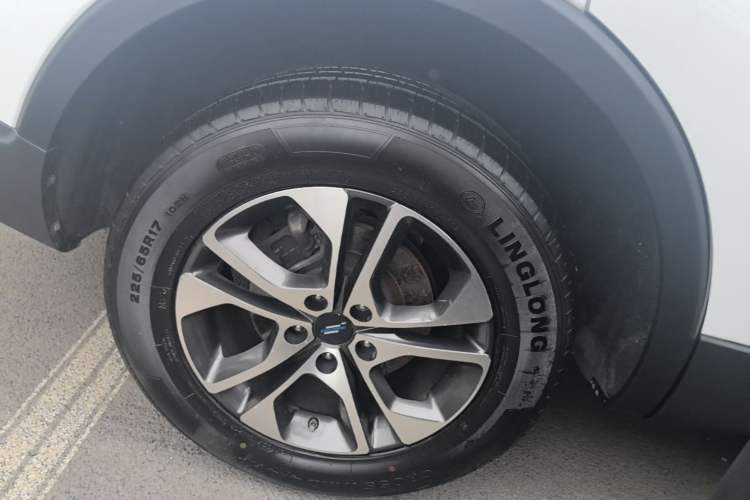 Used CHANGAN OSHAN COSPro 2021 1.5T Manual Elite 7-Seater Right Rear Wheel Hub