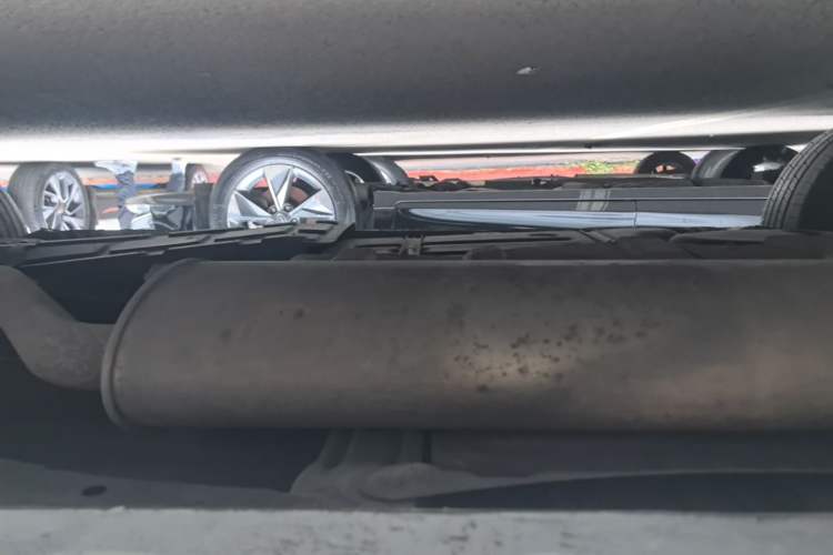 Used CHANGAN OSHAN COSPro 2021 1.5T Manual Elite 7-Seater Right Side Sill