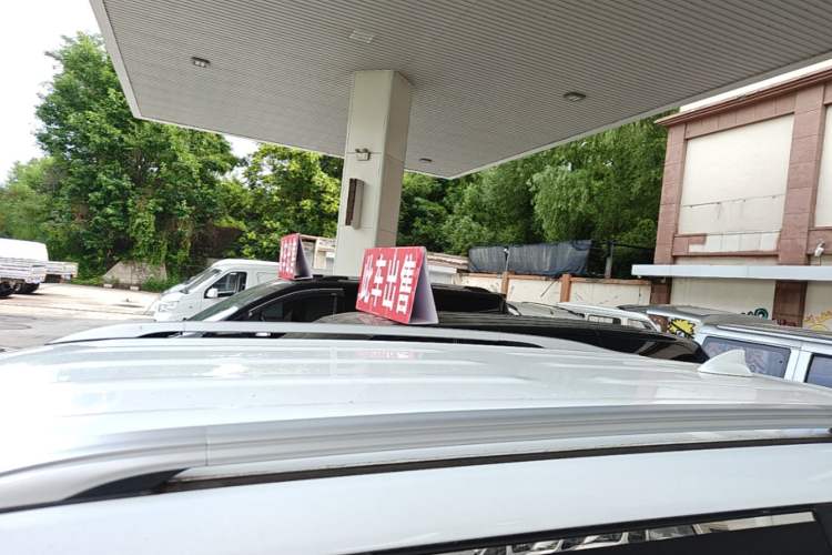 Used CHANGAN OSHAN COSPro 2021 1.5T Manual Elite 7-Seater Roof