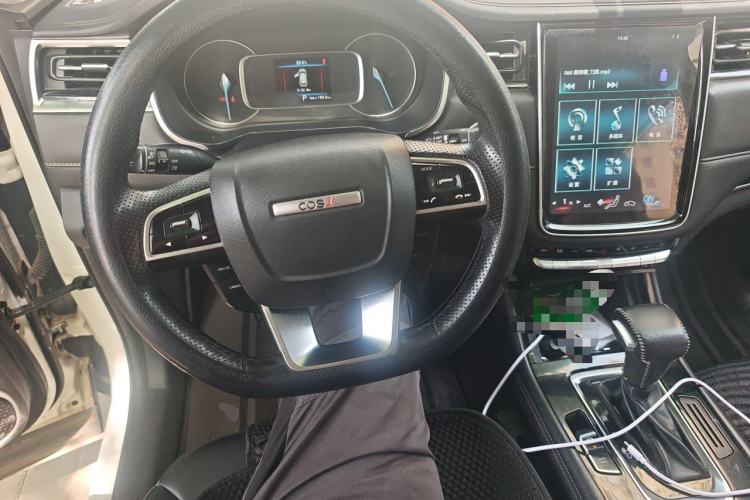 Used CHANGAN OSHAN COSPro 2021 1.5T Automatic Luxury 7-Seater Steering Wheel