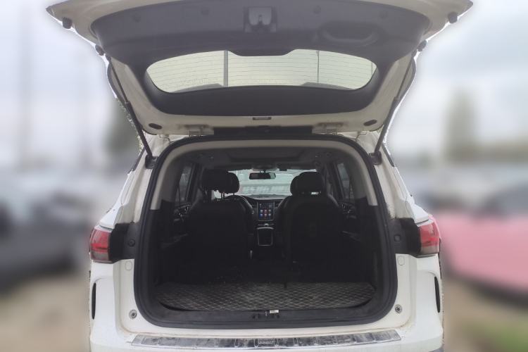 Used CHANGAN OSHAN COSPro 2021 1.5T Manual Flagship 7-Seater Trunk