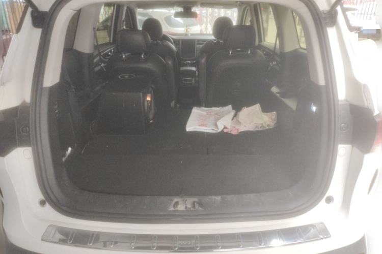 Used CHANGAN OSHAN COSPro 2021 1.5T Automatic Flagship 7-Seater Trunk