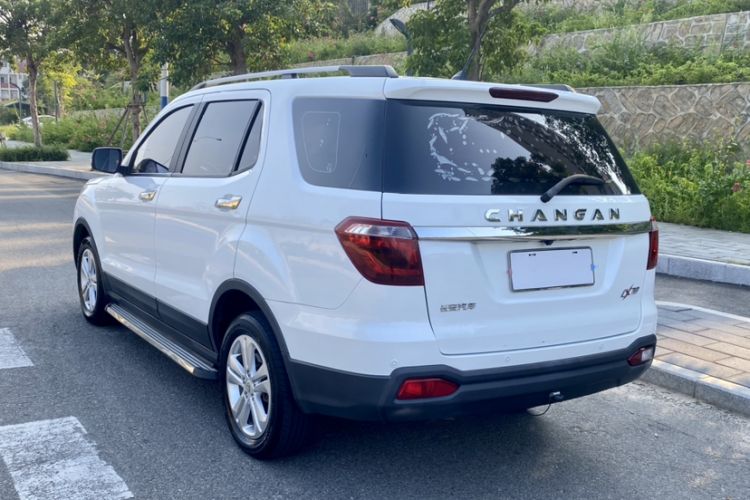 Used CHANGAN OSHAN CX70 2016 1.6L Manual Luxury Model Exterior 2