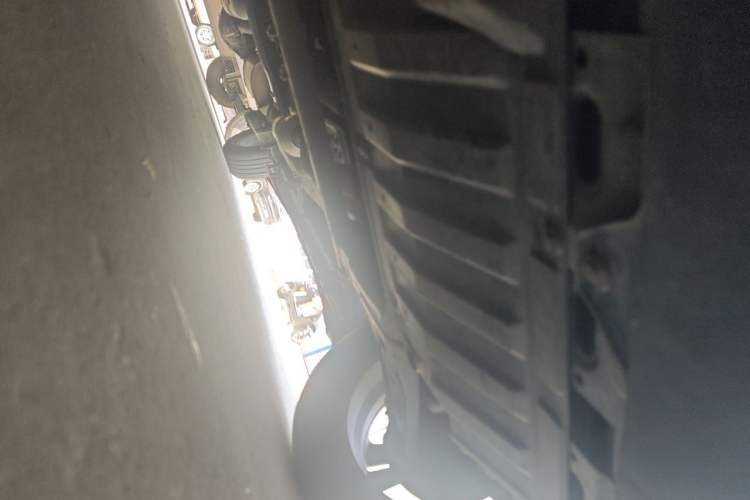 Used CHANGAN OSHAN CX70 2016 1.6L Manual Elite Model Chassis Front