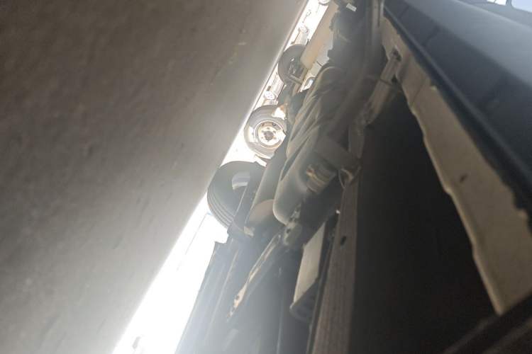 Used CHANGAN OSHAN CX70 2016 1.6L Manual Elite Model Chassis Front Right