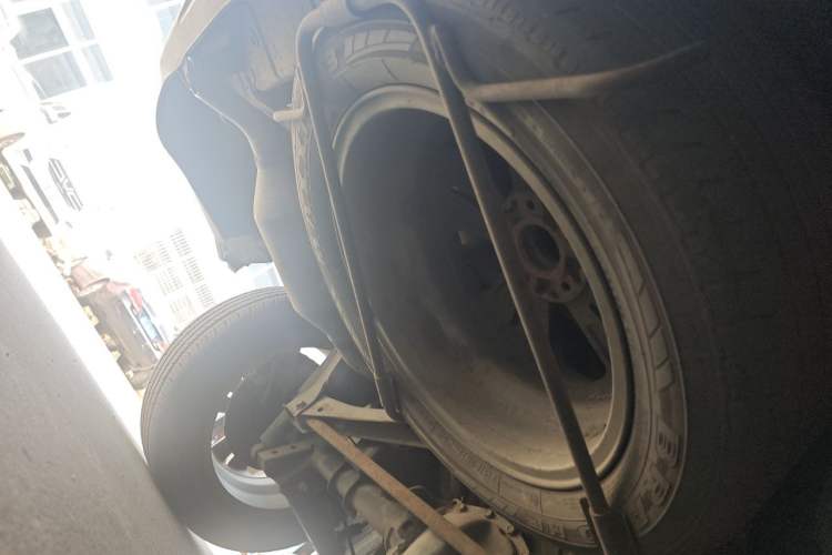 Used CHANGAN OSHAN CX70 2016 1.6L Manual Elite Model Chassis Rear