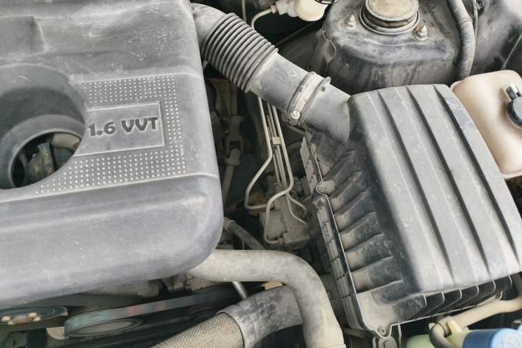 Used CHANGAN OSHAN CX70 2016 1.6L Manual Elite Model Engine Bay Left