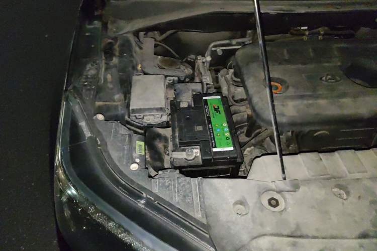 Used CHANGAN OSHAN CX70 2016 1.6L Manual Smart Connect Version Engine Bay Right