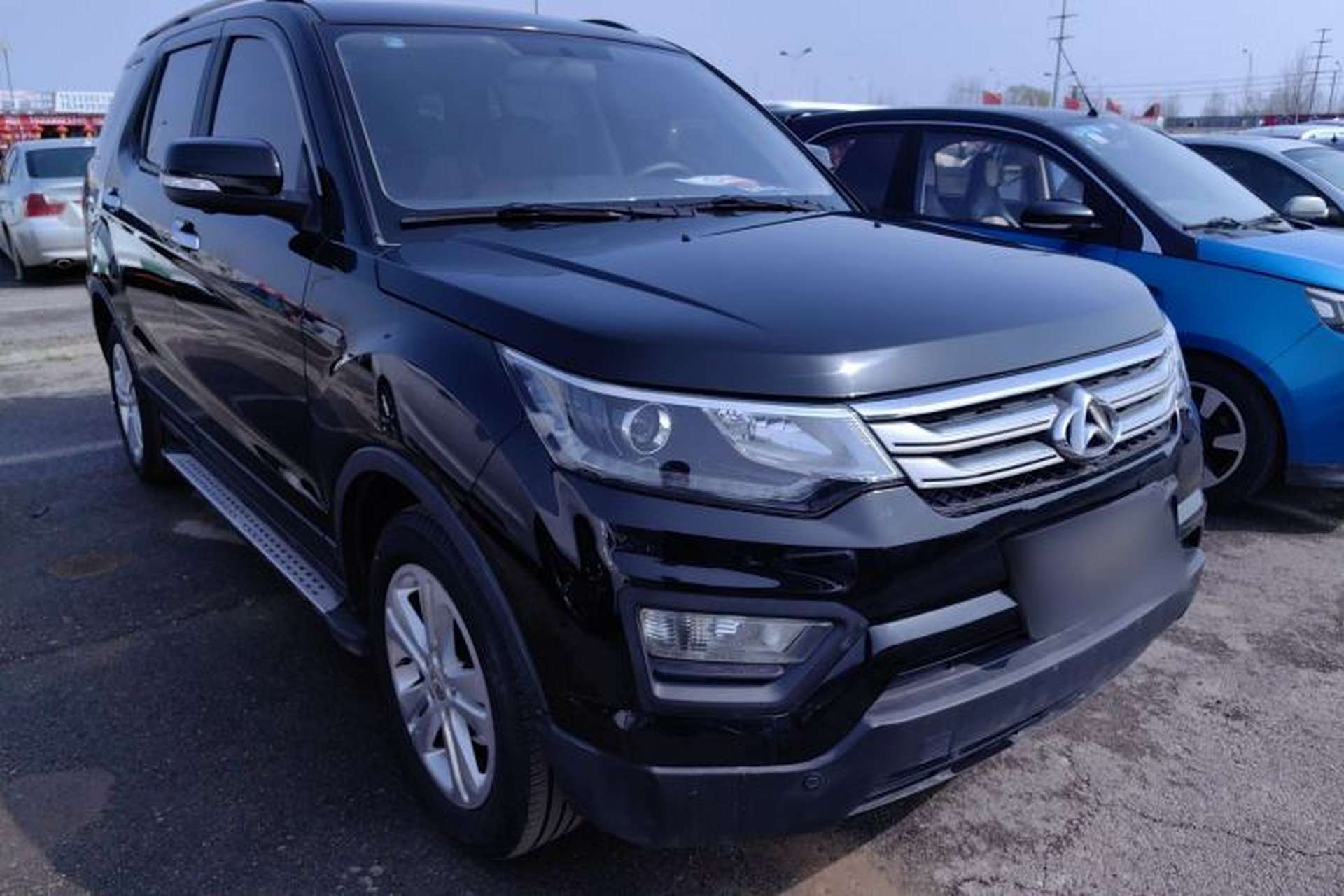 Used CHANGAN OSHAN CX70 2016 1.6L Manual Luxury Model Exterior 1