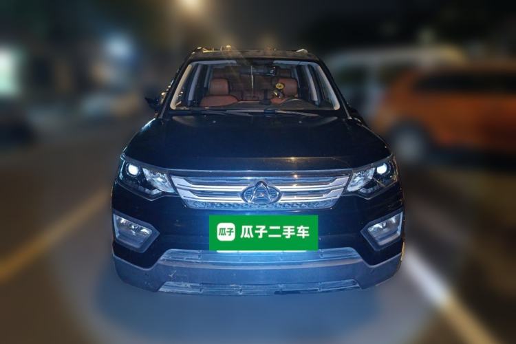 Used CHANGAN OSHAN CX70 2016 1.6L Manual Luxury Model Front