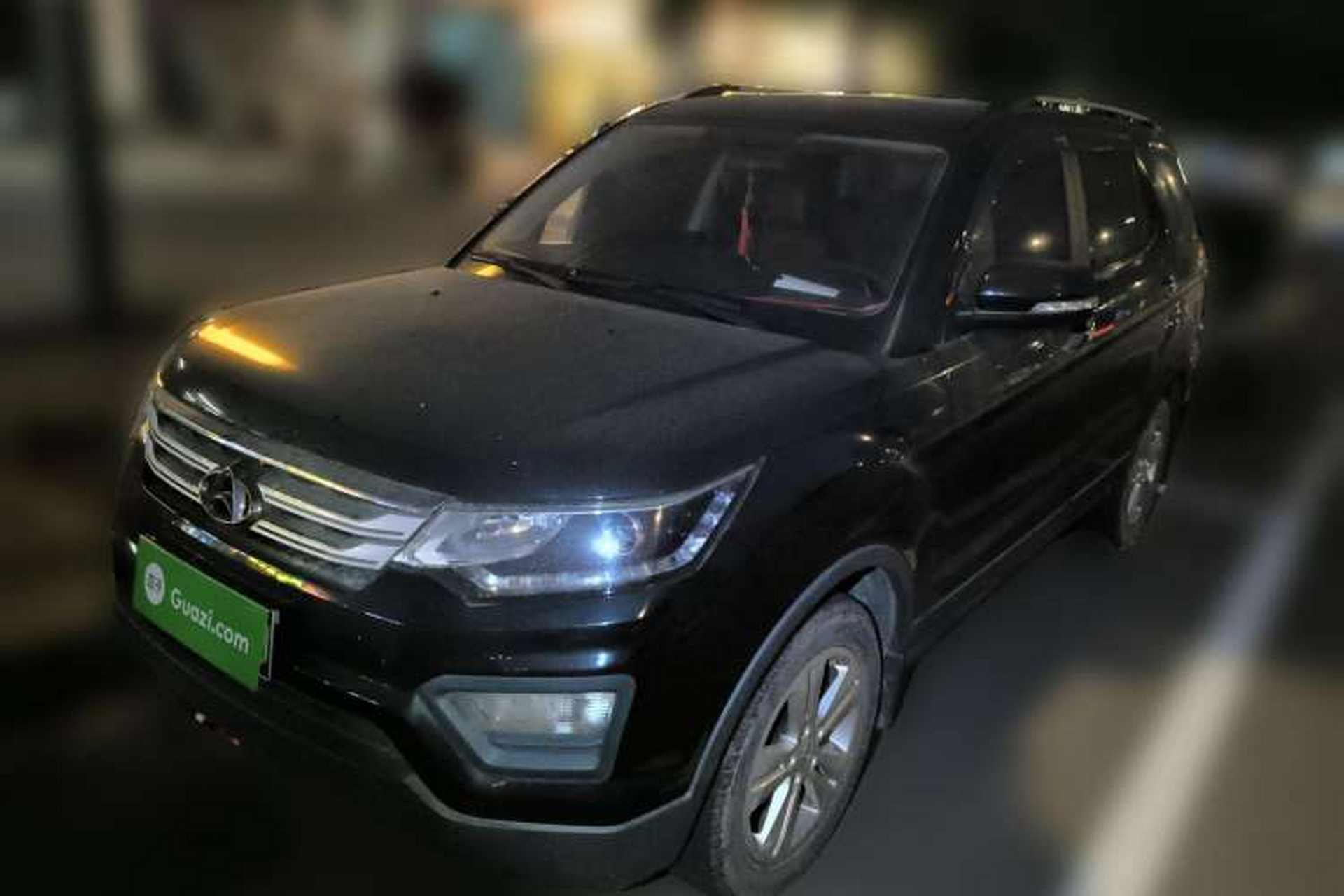 Used CHANGAN OSHAN CX70 2016 1.6L Manual Luxury Model Front Left 45 Deg