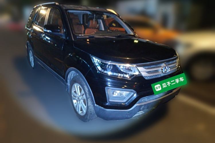 Used CHANGAN OSHAN CX70 2016 1.6L Manual Luxury Model Front Right 45 Deg