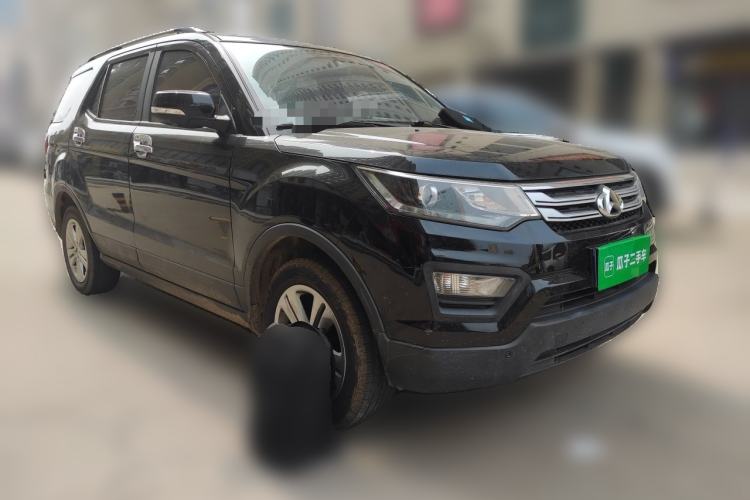Used CHANGAN OSHAN CX70 2016 1.6L Manual Luxury Model Front Right 45 Deg