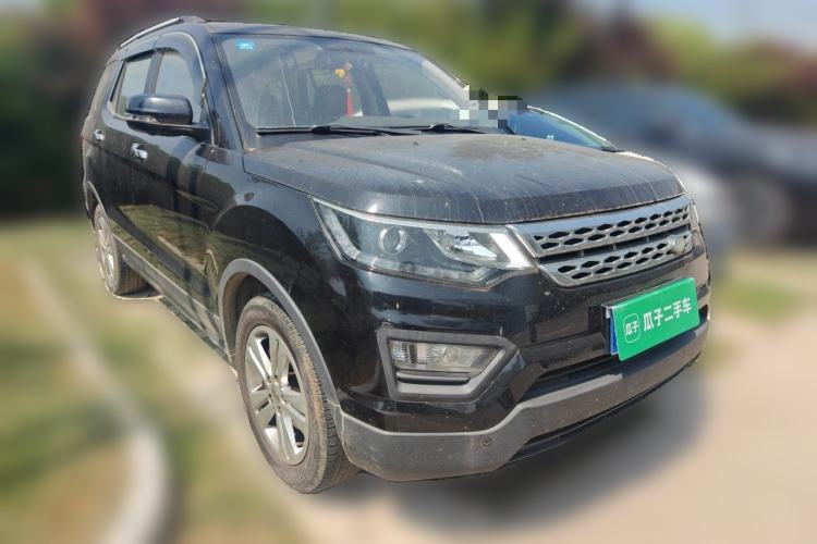 Used CHANGAN OSHAN CX70 2016 1.6L Manual Luxury Model Front Right 45 Deg