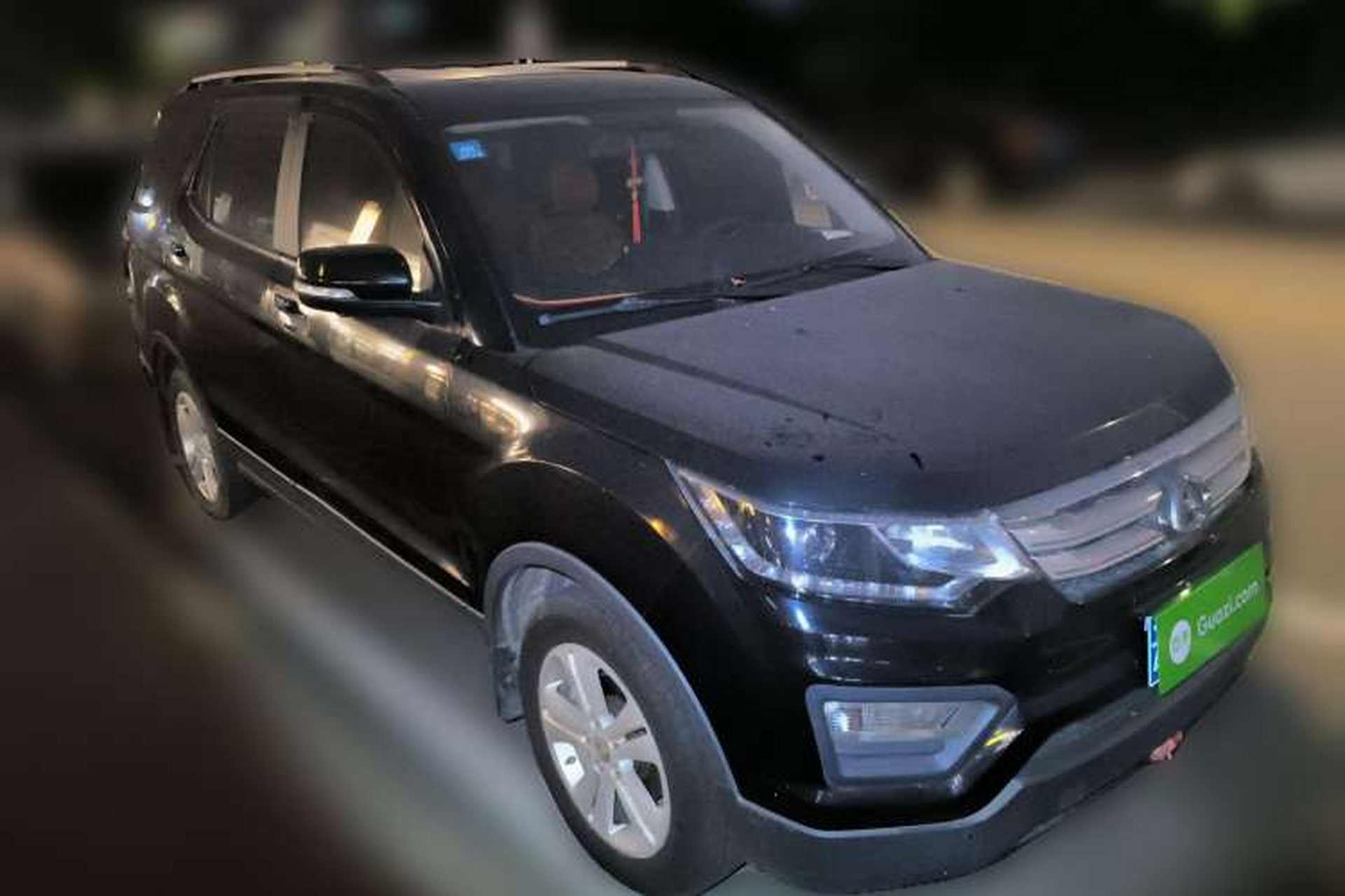 Used CHANGAN OSHAN CX70 2016 1.6L Manual Luxury Model Front Right 45 Deg