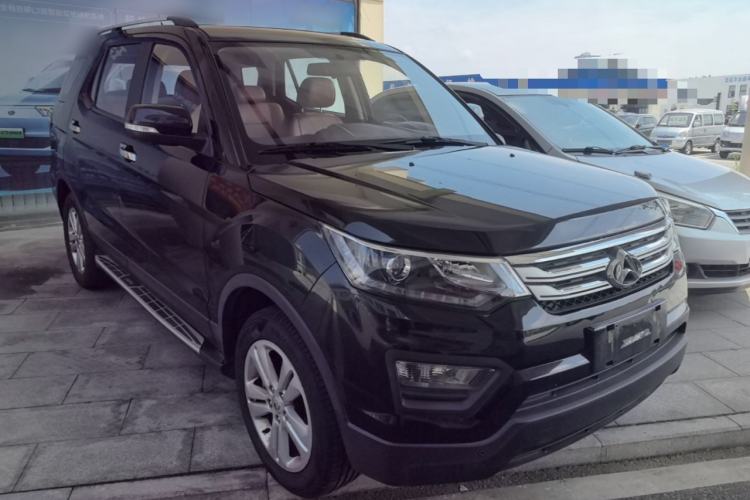 Used CHANGAN OSHAN CX70 2016 1.6L Manual Luxury Model Front Right 45 Deg