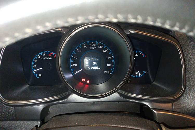 Used CHANGAN OSHAN CX70 2016 1.6L Manual Luxury Model Instrument Cluster