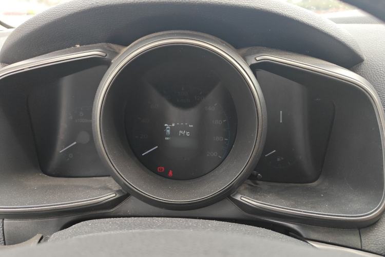 Used CHANGAN OSHAN CX70 2016 1.6L Manual Elite Model Instrument Cluster
