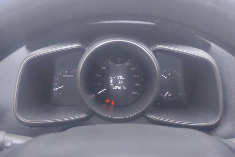 Used CHANGAN OSHAN CX70 2016 1.6L Manual Smart Connect Version Instrument Cluster
