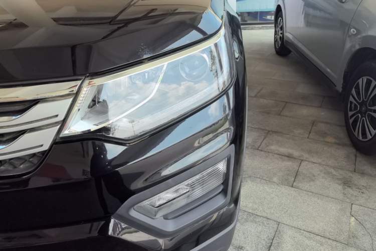 Used CHANGAN OSHAN CX70 2016 1.6L Manual Luxury Model Left Front Headlight