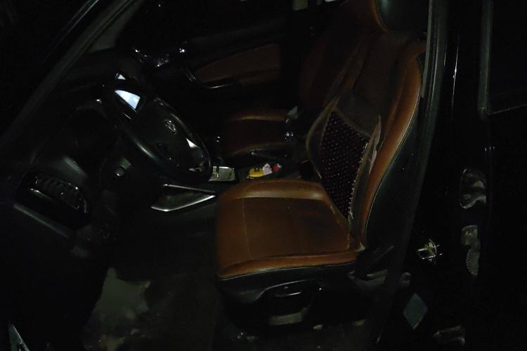 Used CHANGAN OSHAN CX70 2016 1.6L Manual Smart Connect Version Left Front Seat