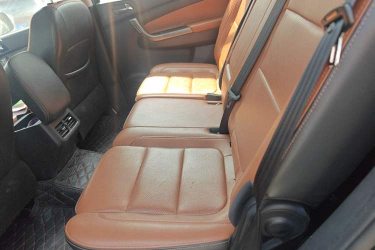 Used CHANGAN OSHAN CX70 2016 1.6L Manual Luxury Model Left Rear Seat
