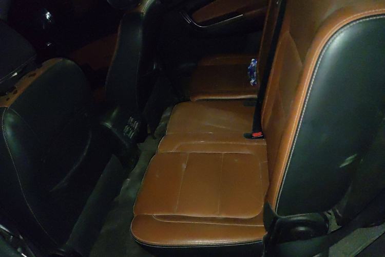 Used CHANGAN OSHAN CX70 2016 1.6L Manual Smart Connect Version Left Rear Seat