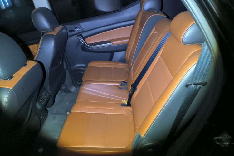 Used CHANGAN OSHAN CX70 2016 1.6L Manual Luxury Model Left Rear Seat