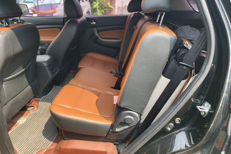Used CHANGAN OSHAN CX70 2016 1.6L Manual Elite Model Left Rear Seat