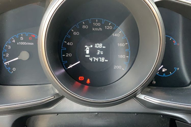 Used CHANGAN OSHAN CX70 2016 1.6L Manual Luxury Model Odometer Close Up